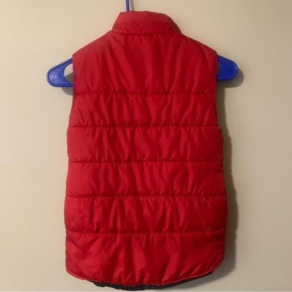 Kids size 7 Reebok zip up puffer vest - Picture 3 of 4